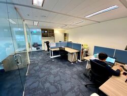 Gateway West (D7), Office #537064061